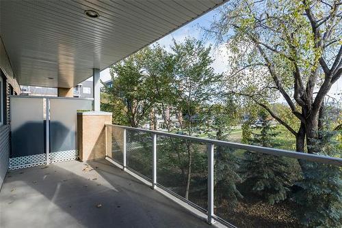 211-760 Tache Ave, Winnipeg, MB 