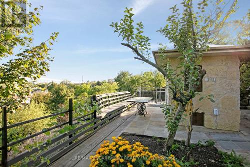 2683 Kingsberry Crescent, Mississauga, ON - Outdoor With View