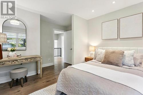 2683 Kingsberry Crescent, Mississauga, ON - Indoor Photo Showing Bedroom