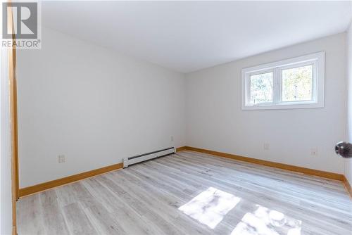 565-569 Huron Street, Sudbury, ON - Indoor Photo Showing Other Room