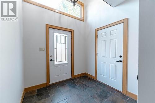 565-569 Huron Street, Sudbury, ON - Indoor Photo Showing Other Room