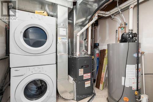 221 Harvie Road, Barrie, ON - Indoor Photo Showing Laundry Room