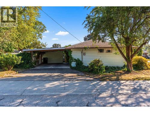 3405 18 Street, Vernon, BC - Outdoor