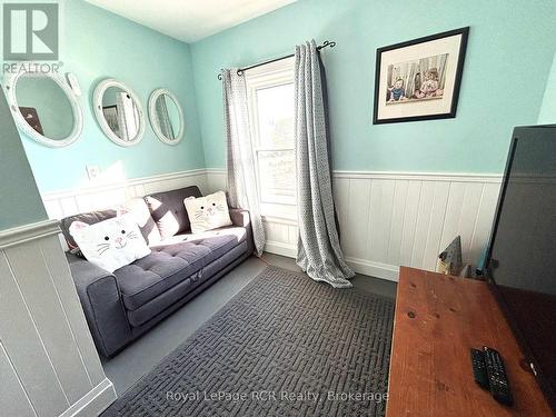 1186 2Nd Avenue W, Owen Sound, ON - Indoor