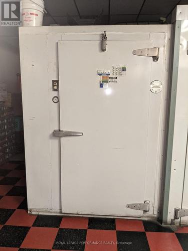 230 Raglan Street S, Renfrew, ON 