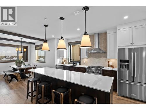 7000 Mcgillivray Lake Drive Unit# 14, Sun Peaks, BC - Indoor Photo Showing Kitchen With Upgraded Kitchen