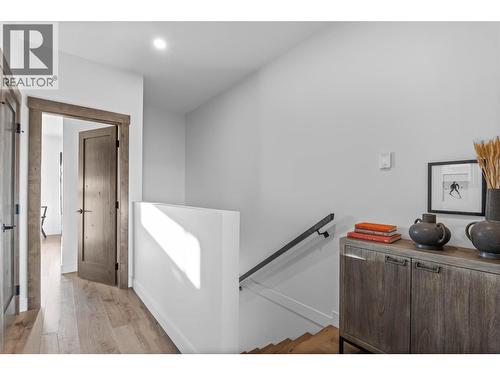 7000 Mcgillivray Lake Drive Unit# 14, Sun Peaks, BC - Indoor Photo Showing Other Room