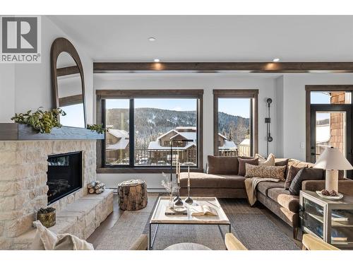 7000 Mcgillivray Lake Drive Unit# 13, Sun Peaks, BC - Indoor Photo Showing Living Room With Fireplace