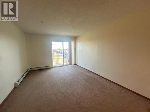 402 8507 86 Street, Fort St. John, BC - Indoor Photo Showing Other Room