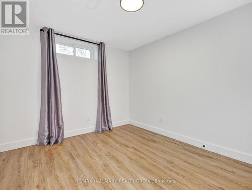 1913 Tweed Avenue, Ottawa, ON 