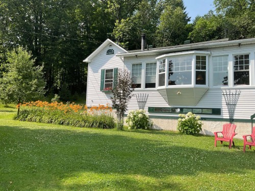 Façade - 165 Ch. Paquette, Mont-Tremblant, QC - Outdoor