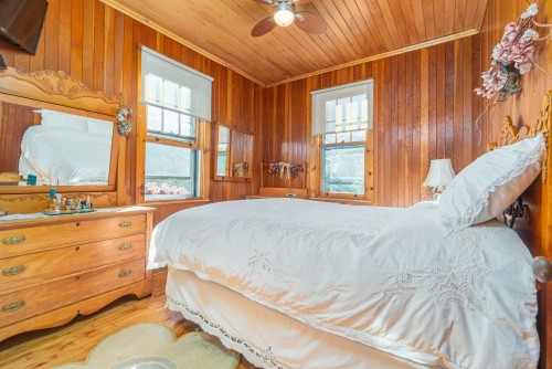 Chambre à coucher principale - 165 Ch. Paquette, Mont-Tremblant, QC - Indoor Photo Showing Bedroom