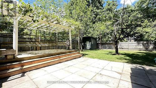 20 Holgate Street, Barrie, ON - Outdoor