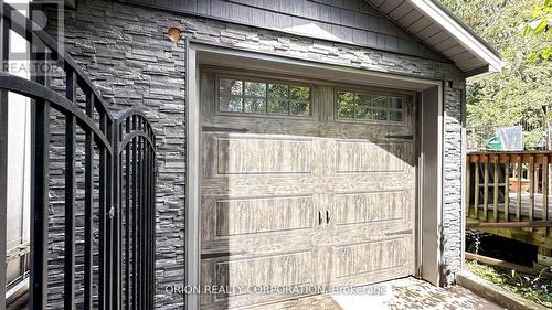 20 Holgate Street, Barrie, ON - Outdoor With Exterior