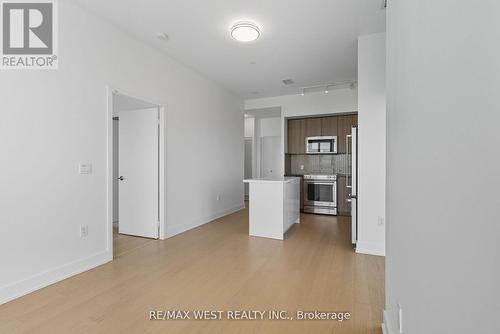702 - 20 Shore Breeze Drive, Toronto, ON - Indoor Photo Showing Other Room
