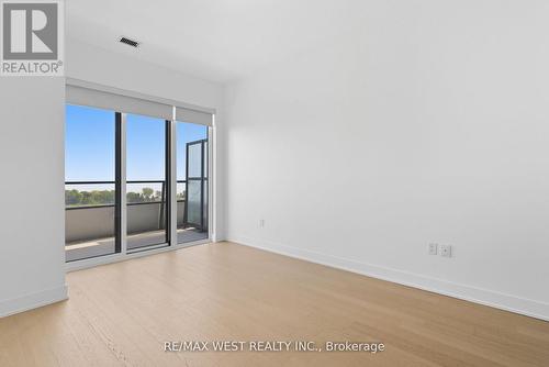 702 - 20 Shore Breeze Drive, Toronto, ON - Indoor Photo Showing Other Room