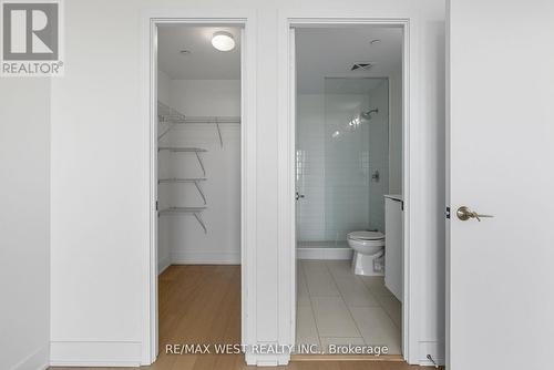702 - 20 Shore Breeze Drive, Toronto, ON - Indoor Photo Showing Bathroom
