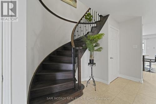 525 Driftcurrent Drive, Mississauga, ON - Indoor Photo Showing Other Room