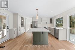 Custom Kitchen, new appliances - 