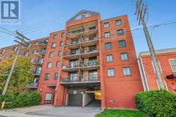 504 - 222 GUIGUES AVENUE  Ottawa, ON K1N 5J2