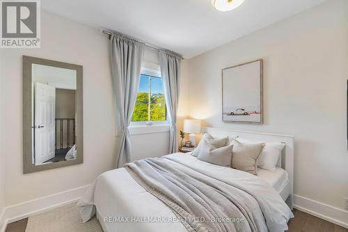 1 Heyworth Crescent, Toronto, ON - Indoor Photo Showing Bedroom