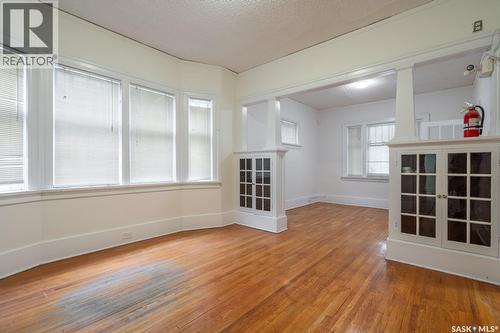 1535 Victoria Avenue, Regina, SK - Indoor
