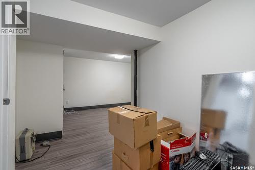 1535 Victoria Avenue, Regina, SK - Indoor Photo Showing Other Room