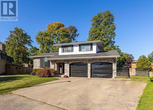 22 LITTLE JOHN COURT  Welland (N. Welland), ON L3C 5X2