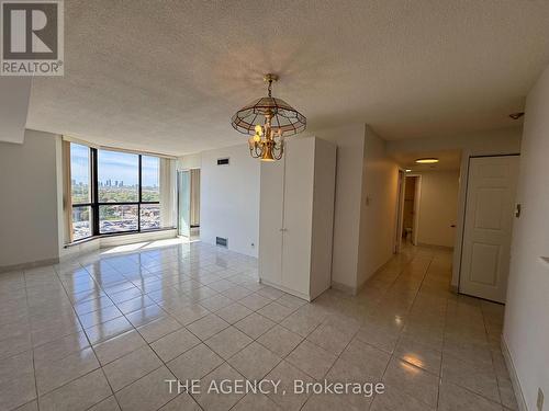 1104 - 1155 Bough Beeches Boulevard W, Mississauga, ON - Indoor Photo Showing Other Room