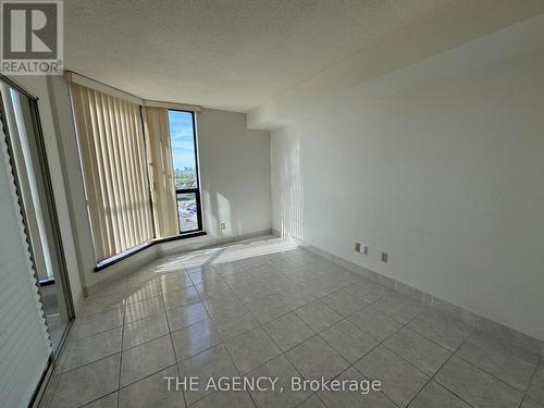 1104 - 1155 Bough Beeches Boulevard W, Mississauga, ON - Indoor Photo Showing Other Room