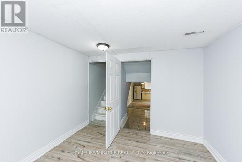 3442 Laddie Crescent, Mississauga, ON - Indoor Photo Showing Other Room