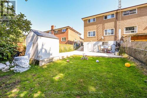 3442 Laddie Crescent, Mississauga, ON - Outdoor