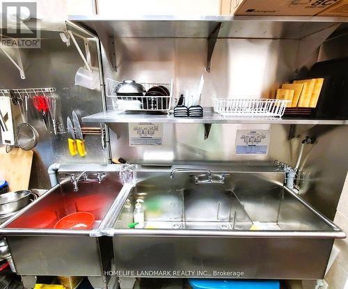 941 Lakeshore Road E, Mississauga, ON 