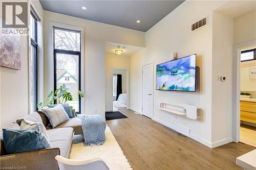 Living area with light wood finished floors and recessed lighting - 847 Stedwell Street, London, ON - Indoor