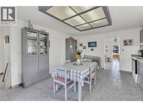 573 Jermyn Avenue, Penticton, BC - Indoor Photo Showing Dining Room
