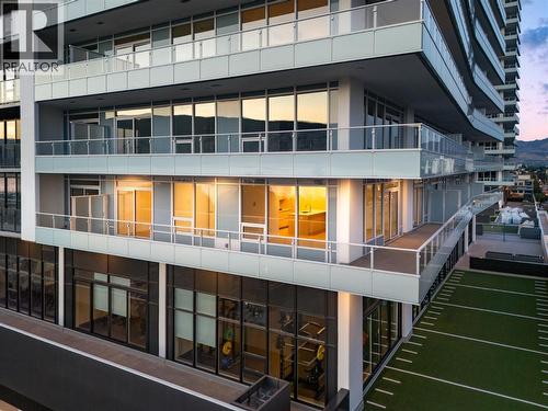 238 Leon Avenue Unit# 707, Kelowna, BC - Outdoor With Balcony