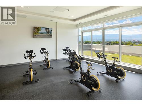 238 Leon Avenue Unit# 707, Kelowna, BC - Indoor Photo Showing Gym Room