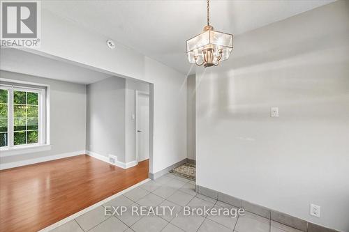 16 King Georges Drive W, Toronto, ON - Indoor Photo Showing Other Room