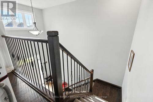 10 Honey Bend, St. Thomas, ON - Indoor Photo Showing Other Room