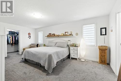 10 Honey Bend, St. Thomas, ON - Indoor Photo Showing Bedroom