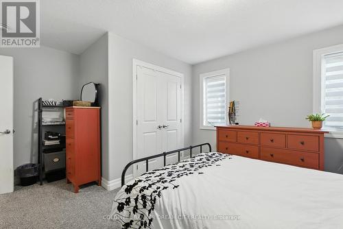 10 Honey Bend, St. Thomas, ON - Indoor Photo Showing Bedroom