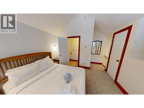 4559 Timberline Crescent Unit# 541, Fernie, BC - Indoor Photo Showing Bedroom