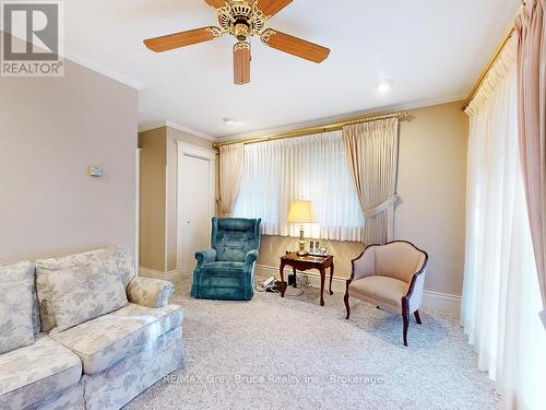 714 4Th Avenue E, Owen Sound, ON - Indoor