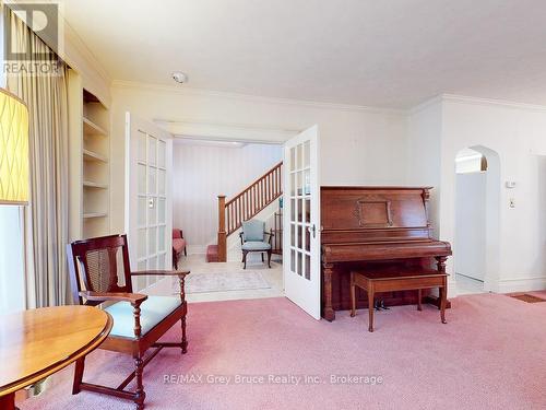 714 4Th Avenue E, Owen Sound, ON - Indoor Photo Showing Other Room