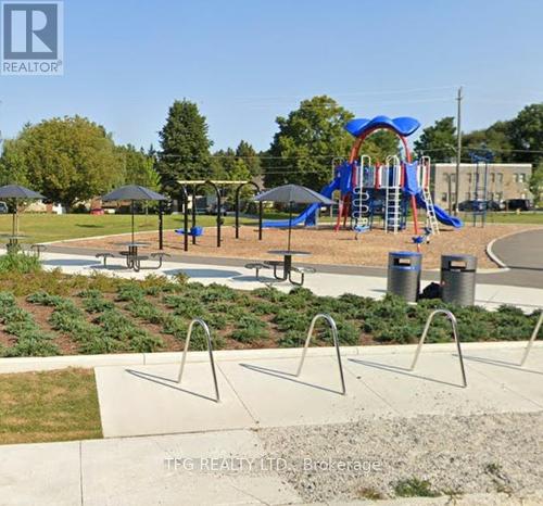 775 Chinook Path, Oshawa (Donevan), ON - Outdoor