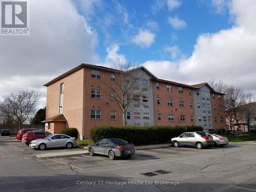 46 - 56 HIAWATHA ROAD  Woodstock (Woodstock - North), ON N4T 1P2