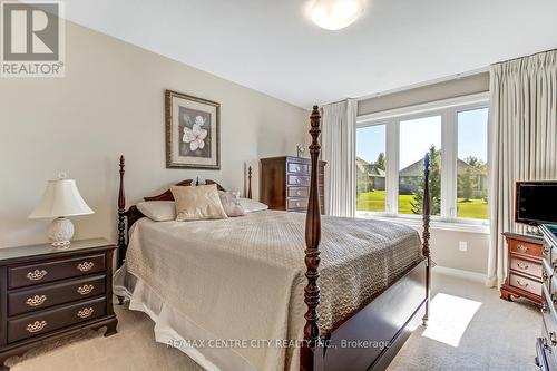 8 - 234 Peach Tree Boulevard, St. Thomas, ON - Indoor Photo Showing Bedroom