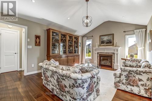 8 - 234 Peach Tree Boulevard, St. Thomas, ON - Indoor Photo Showing Living Room With Fireplace