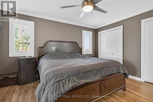 1865 Bayswater Crescent, London North, ON - Indoor Photo Showing Bedroom