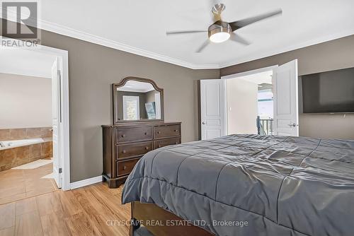 1865 Bayswater Crescent, London North, ON - Indoor Photo Showing Bedroom